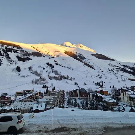 Apartment Le 4 Les Deux Alpes