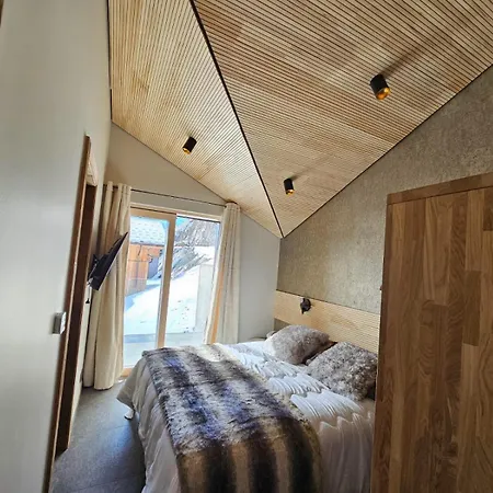 Apartment Le 4 *